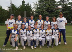 Equipo sub-18 campeonato España clubes 2025 camiseta blanca